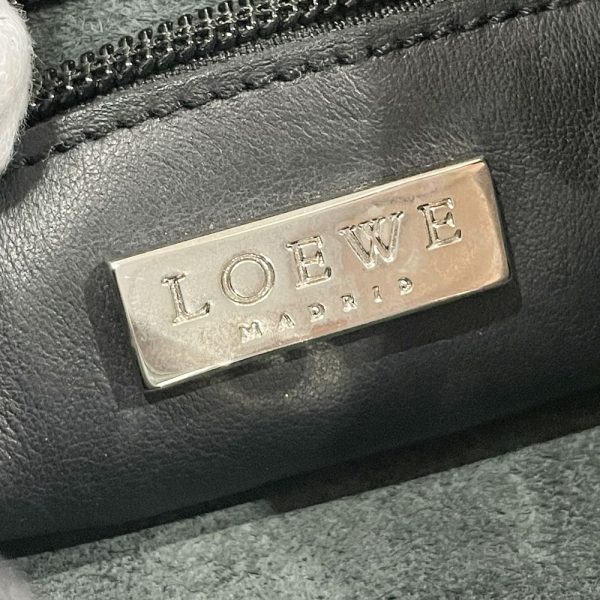 20460928 13 Loewe Logo Shoulder Bag