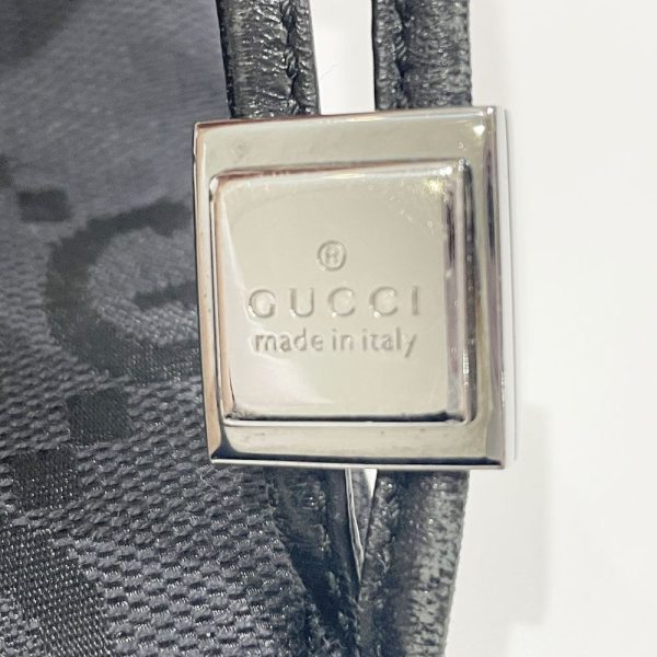 20465075 6 GUCCI Logo Plate Drawstring Pouch Black