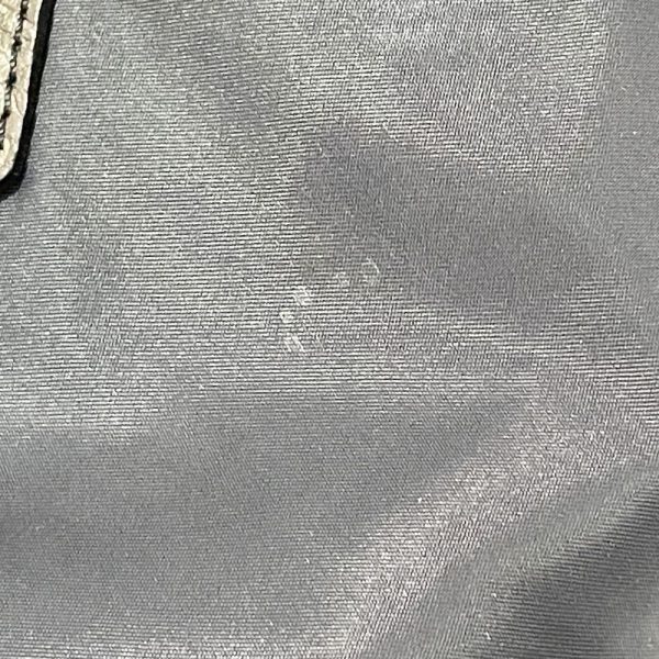 20472397 11 Burberry Handbag Logo Plate Internal Check