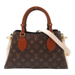 2101217707473 3 Louis Vuitton Nile Messenger PM Shoulder Bag Black