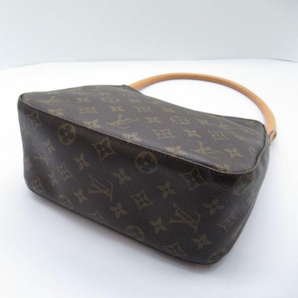 2101217771856 6 Louis Vuitton Looping MM Shoulder Bag Brown