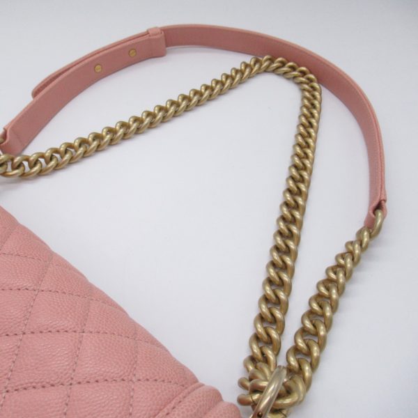 2101217822183 8 Chanel Boy Bag Pink