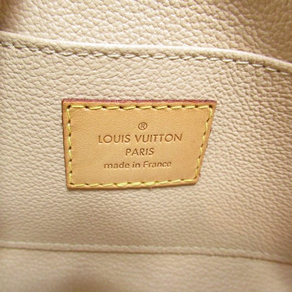 2101217834940 9 Louis Vuitton Pochette Cosmetic PM White