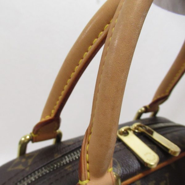 2101217887670 8 Louis Vuitton Manhattan PM Handbag Brown