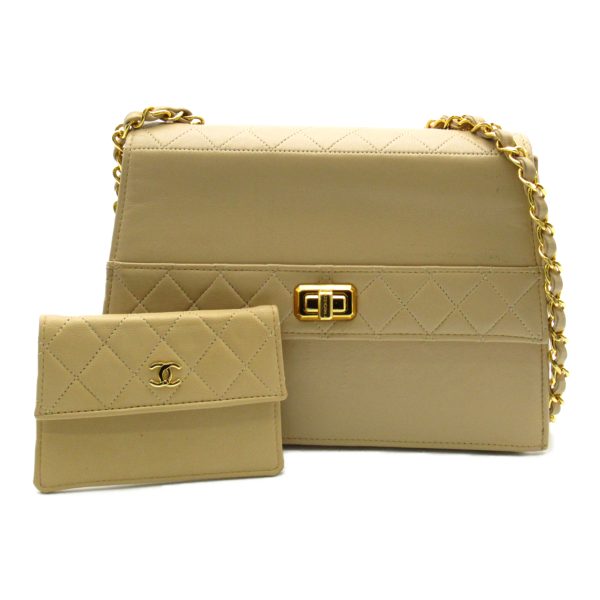 2101217887946 4 Chanel Chain Shoulder Bag Leather Beige