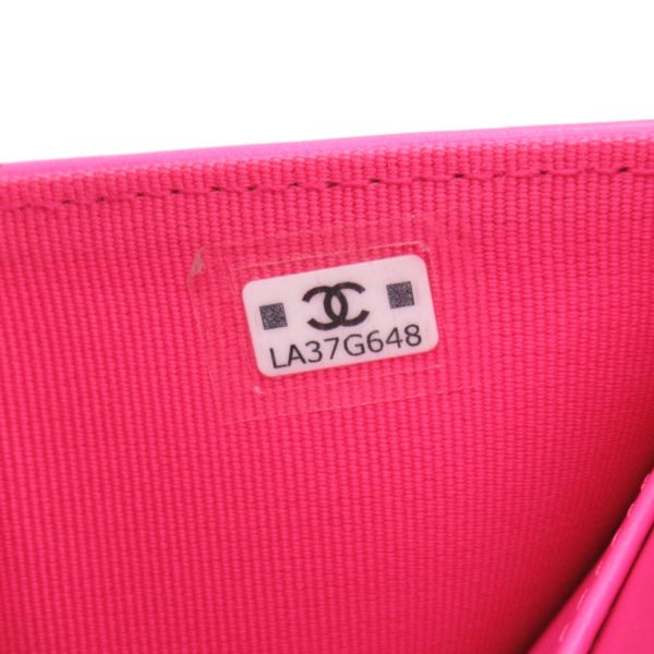 2101217973243 8 Chanel Matelasse Trifold Wallet Caviar Skin Pink