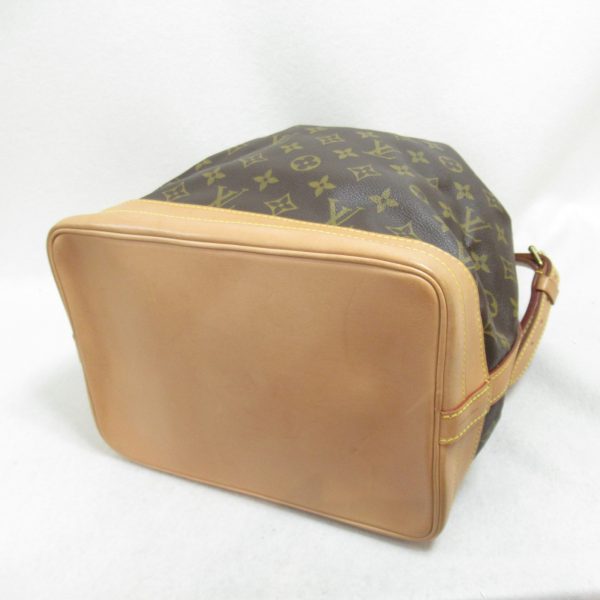 2101217975186 5 Louis Vuitton Noe Shoulder Bag Brown