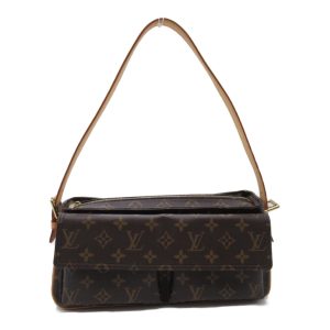 2101217980418 5 Louis Vuitton Taiga Zippy Wallet Wallet Black