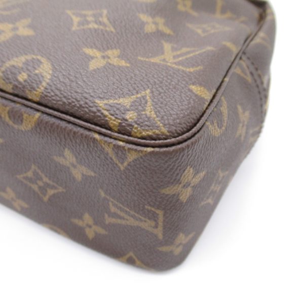 2101217988926 7 Louis Vuitton Truth Toilette 28 Clutch Bag Brown