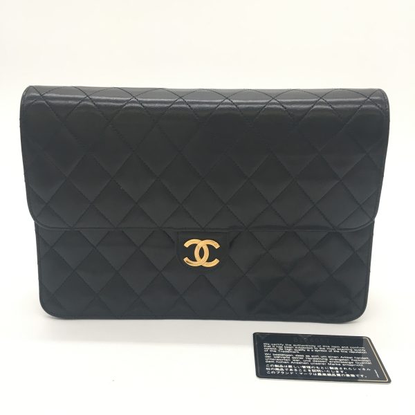 2101217990257 09 Chanel Matelasse Push Lock Bag Black