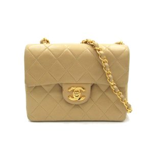 2101218042610 1 Louis Vuitton Rose sables Pink Grained Calf Leather Lockme chain