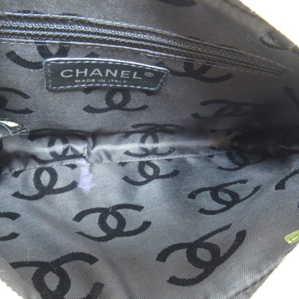 2101218042665 10 Chanel Cambon Line Accessory Pouch Bag Beige Black