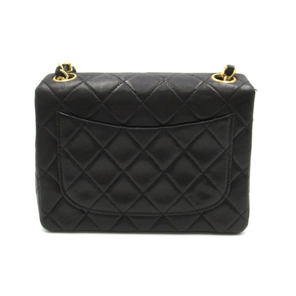 2101218056822 2 Chanel Mini Matelasse Chain Shoulder Bag Black