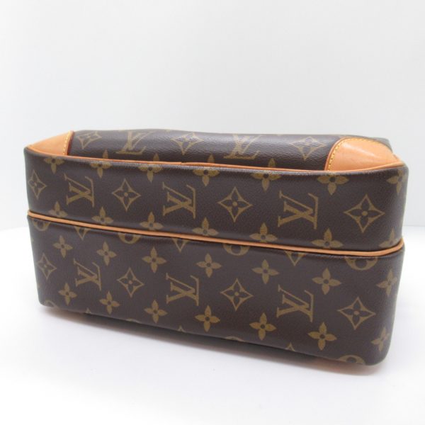 2101218057140 8 Louis Vuitton Nile Shoulder Bag Monogram Brown