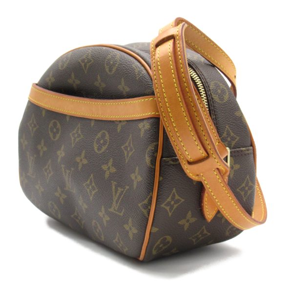 2101218059557 2 Louis Vuitton Blois Shoulder Bag Monogram Brown