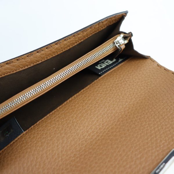 2102033002056 4 Fendi Peekaboo Selleria Leather Wallet Brown