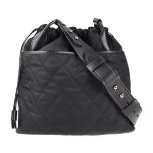 2104083007086 1 Louis Vuitton Damier Graphite Pochette Voyage MM Clutch Black