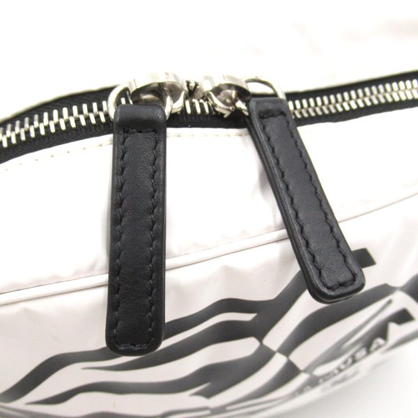 2104102260121 10 Chanel Chain Shoulder 2019 Cruise Line Bag Vinyl White Black