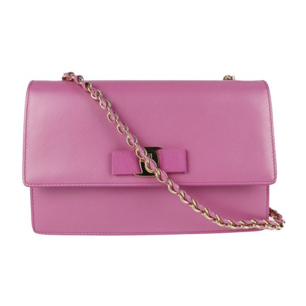 2106013002053 1 Salvatore Ferragamo Vara Leather Shoulder Bag Pink