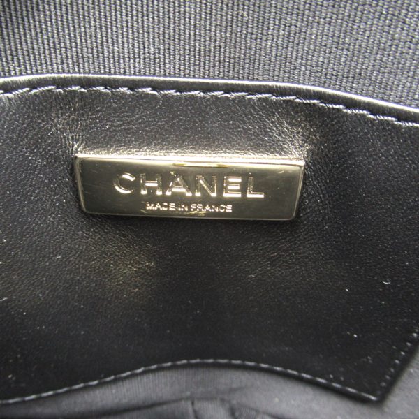 2106800523362 6 Chanel Star Shaped Chain Shoulder Bag Lambskin Black