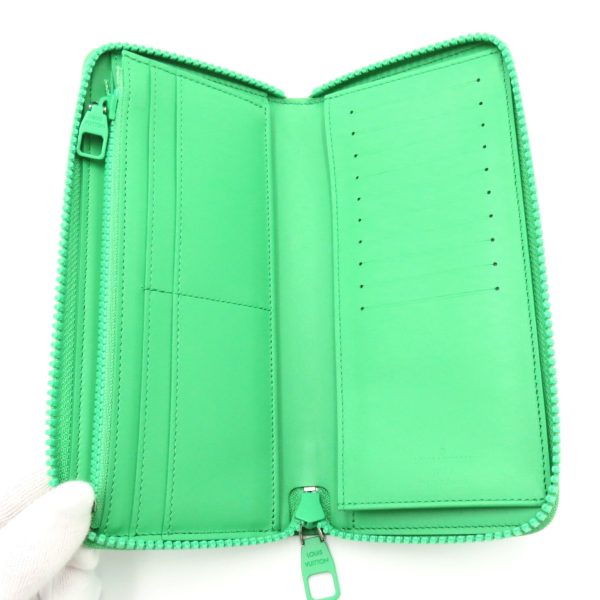 2106800538564 5 Louis Vuitton Zippy Wallet Vertical Long Green