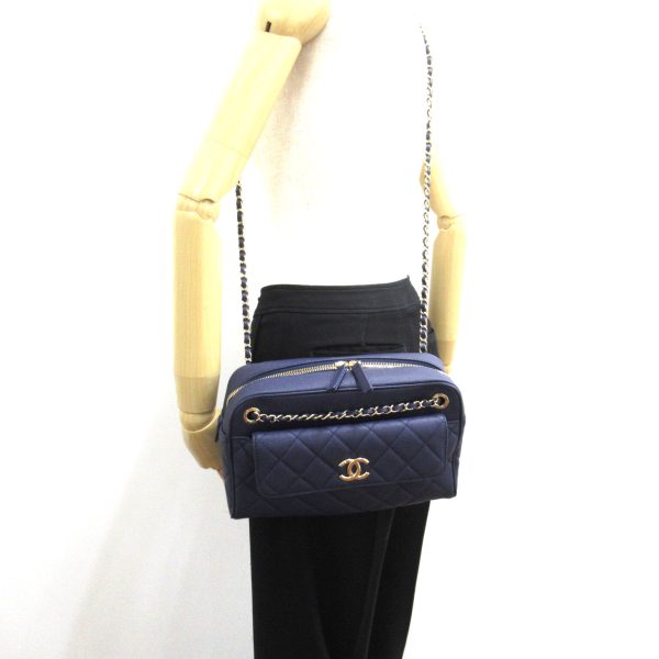 2106800541878 6 Chanel Camera Shoulder Bag Caviar Skin Navy