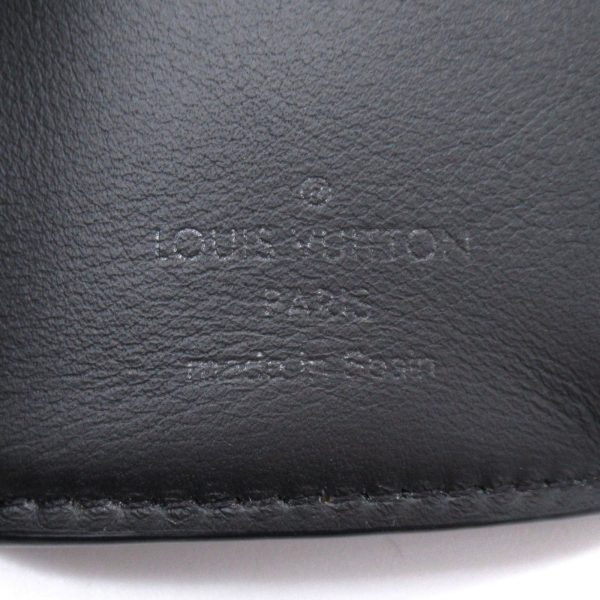 2119900004693 8 Louis Vuitton Discovery Trifold Wallet Black