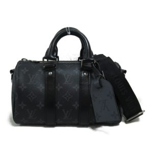 2119900009513 2 Gucci Messenger Bag Black