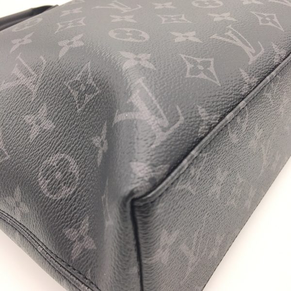 2175700026952 05 Louis Vuitton Monogram Eclipse Explorer Business Bag Black Silver