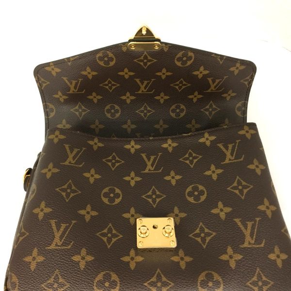 2175900083915 05 Louis Vuitton Pochette Metis Shoulder Monogram