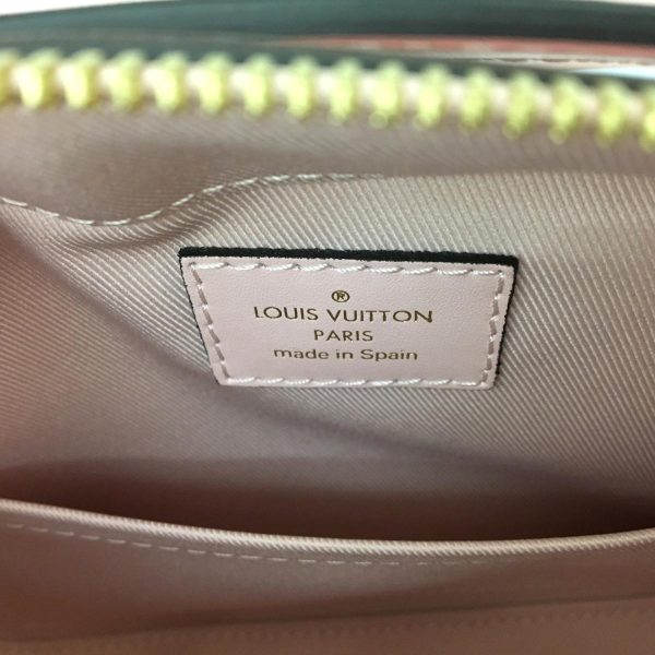 2175900106058 09 Louis Vuitton Saintonge Damier Azur Shoulder Bag White Eau De Rose