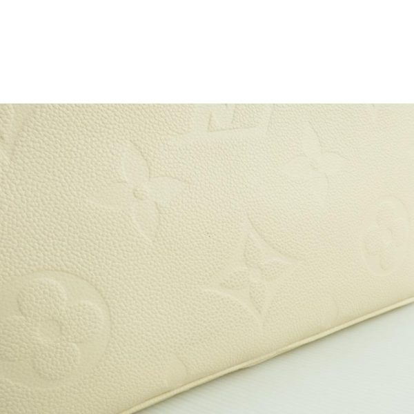 21970 7 Louis Vuitton MM Monogram Empriente Never Full Bag White