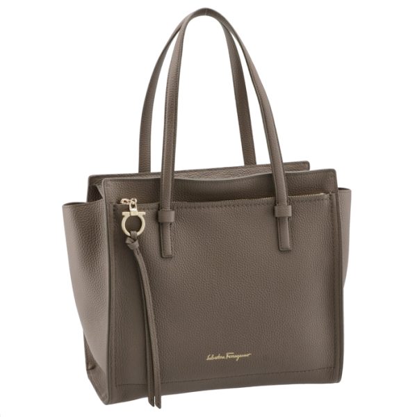 21f21600010482 Ferragamo Amy Tote Bag Medium Gray Beige