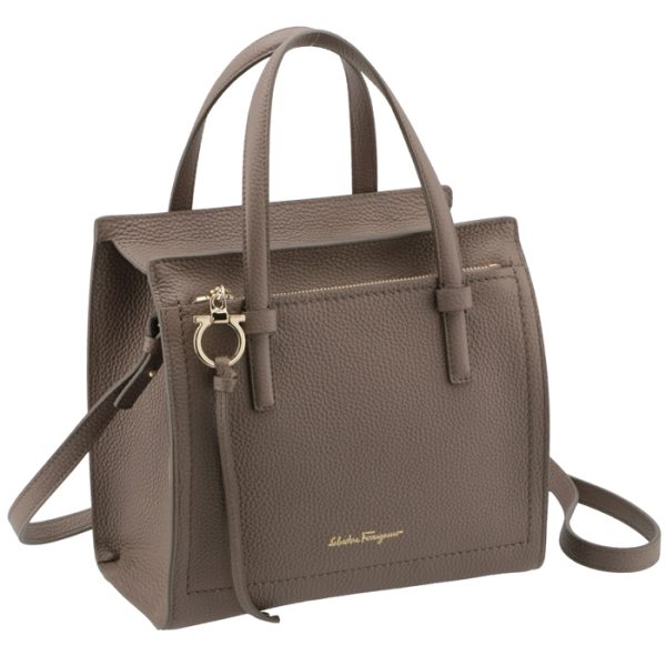 21f47800010482 Ferragamo Amy Tote Bag Gray Beige