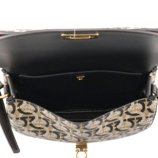 21h98600790507 5 Ferragamo Gancini Monogram Shoulder Bag Beige Black