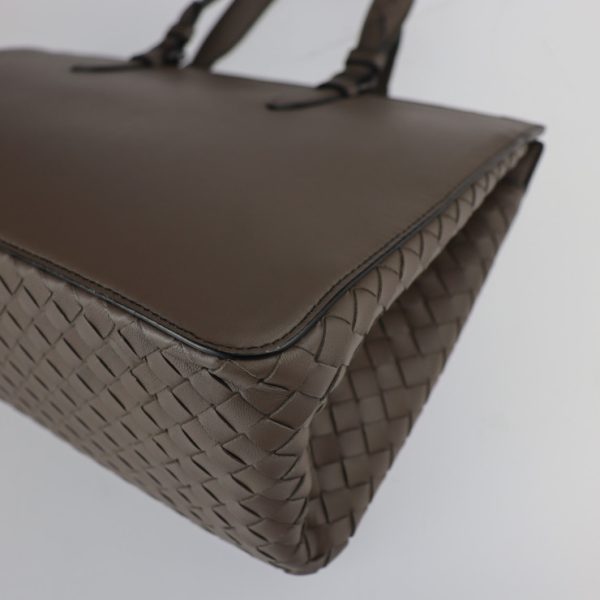 2212103010076 5 Bottega Veneta Erittica Intrecciato Leather Tote Bag Taupe