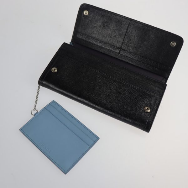 2223063007120 7 Prada GLACE CALF Leather Flap Wallet Black