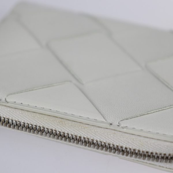 2224103008185 7 Bottega Veneta Maxi Intrecciato Leather Coin Case White