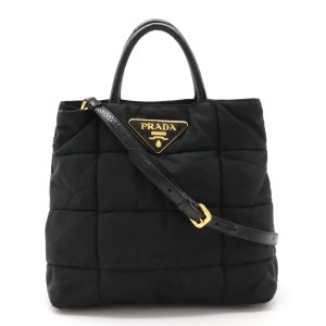 22420467 1 Gucci Sherry Line GG Shoulder Bag