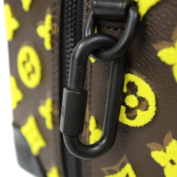 23 3455 8 Louis Vuitton Speedy Soft Trunk Brown x Yellow