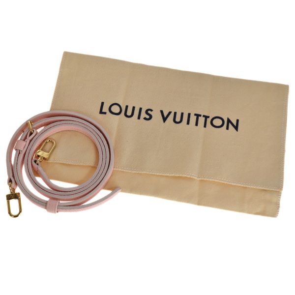 23 4131 20 Louis Vuitton Pochette Double Shoulder Baby Pink