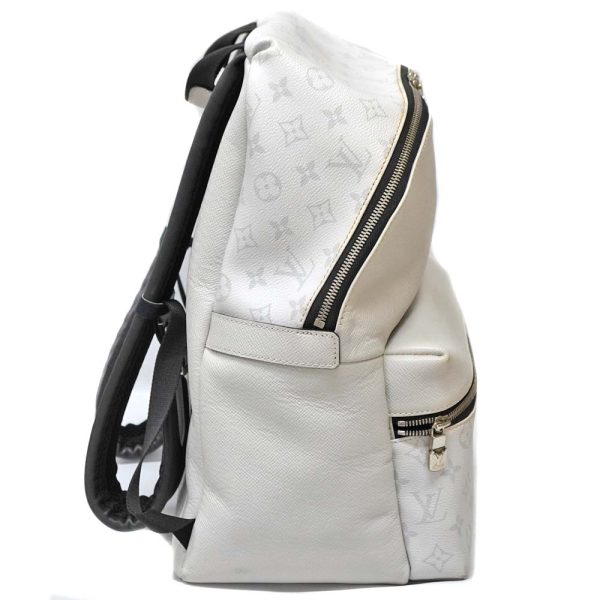 23 9331 2 Louis Vuitton Discovery Backpack PM White Gray