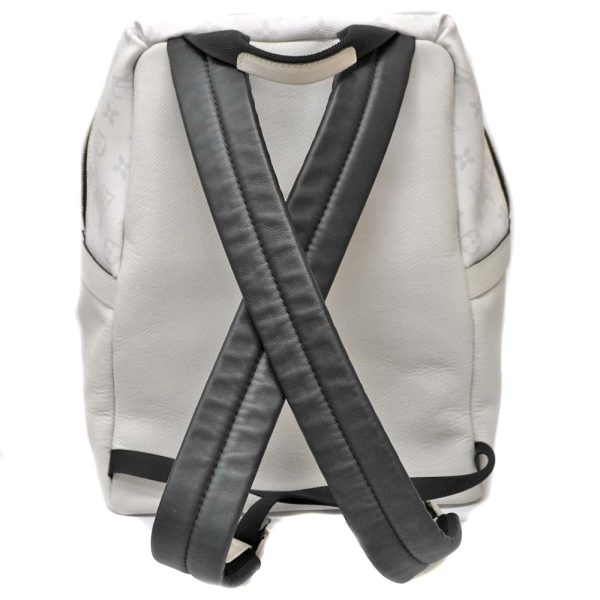 23 9331 6 Louis Vuitton Discovery Backpack PM White Gray