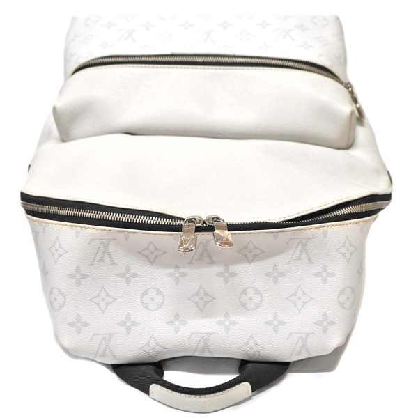 23 9331 7 Louis Vuitton Discovery Backpack PM White Gray