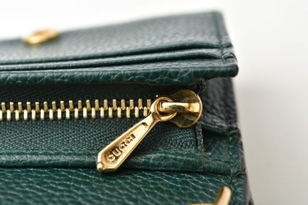 230313 g 12 GUCCI Chain Wallet Zumi Leather Green