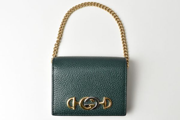 230313 g 2 GUCCI Chain Wallet Zumi Leather Green