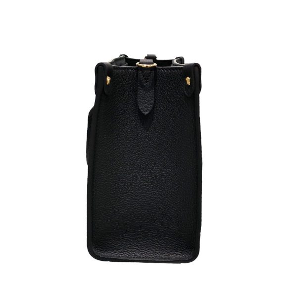 23034148 05 Louis Vuitton Lock Go Taurillon Shoulder Black