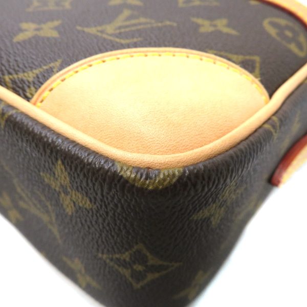 23068455 Louis Vuitton Trocadero 27 Monogram Brown