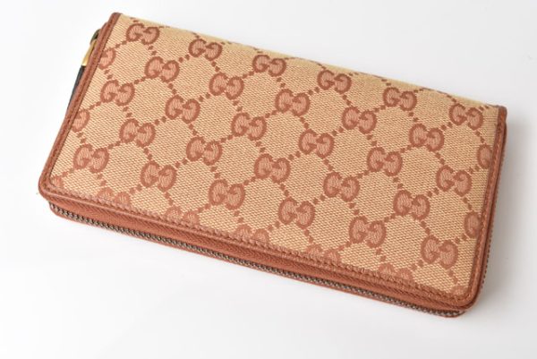 230923 g 2 GUCCI Wallet GG Brick Leather Beige