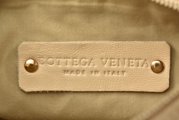 231024 bv 6 Bottega Veneta Cosmetic Pouch Travel Pouch Intrecciato Nappa Cream